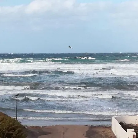 In S'oru De Su Mare. Sulla Spiaggia Veranda, Giardino, Tramonti. Wi-fi Semesterbostad *